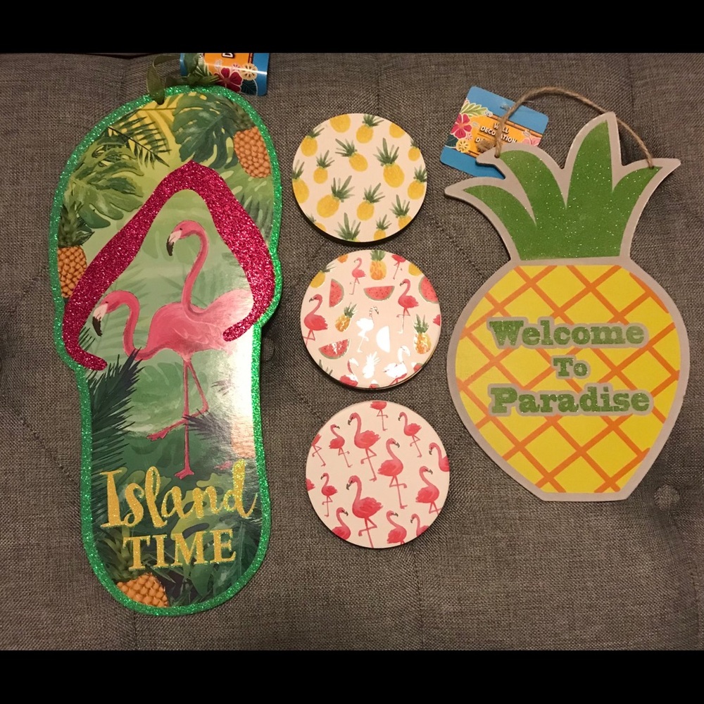 Tropical party decorations